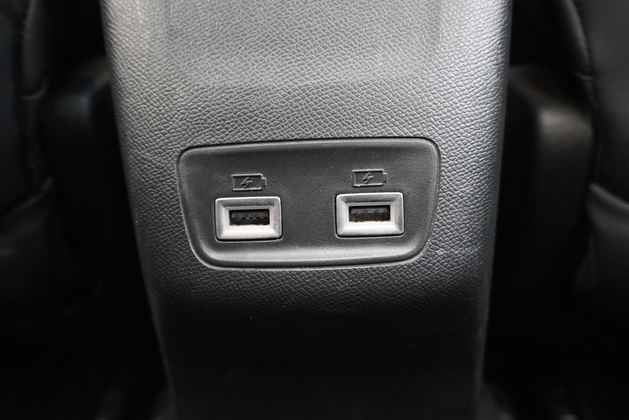 Peugeot 208 — 31