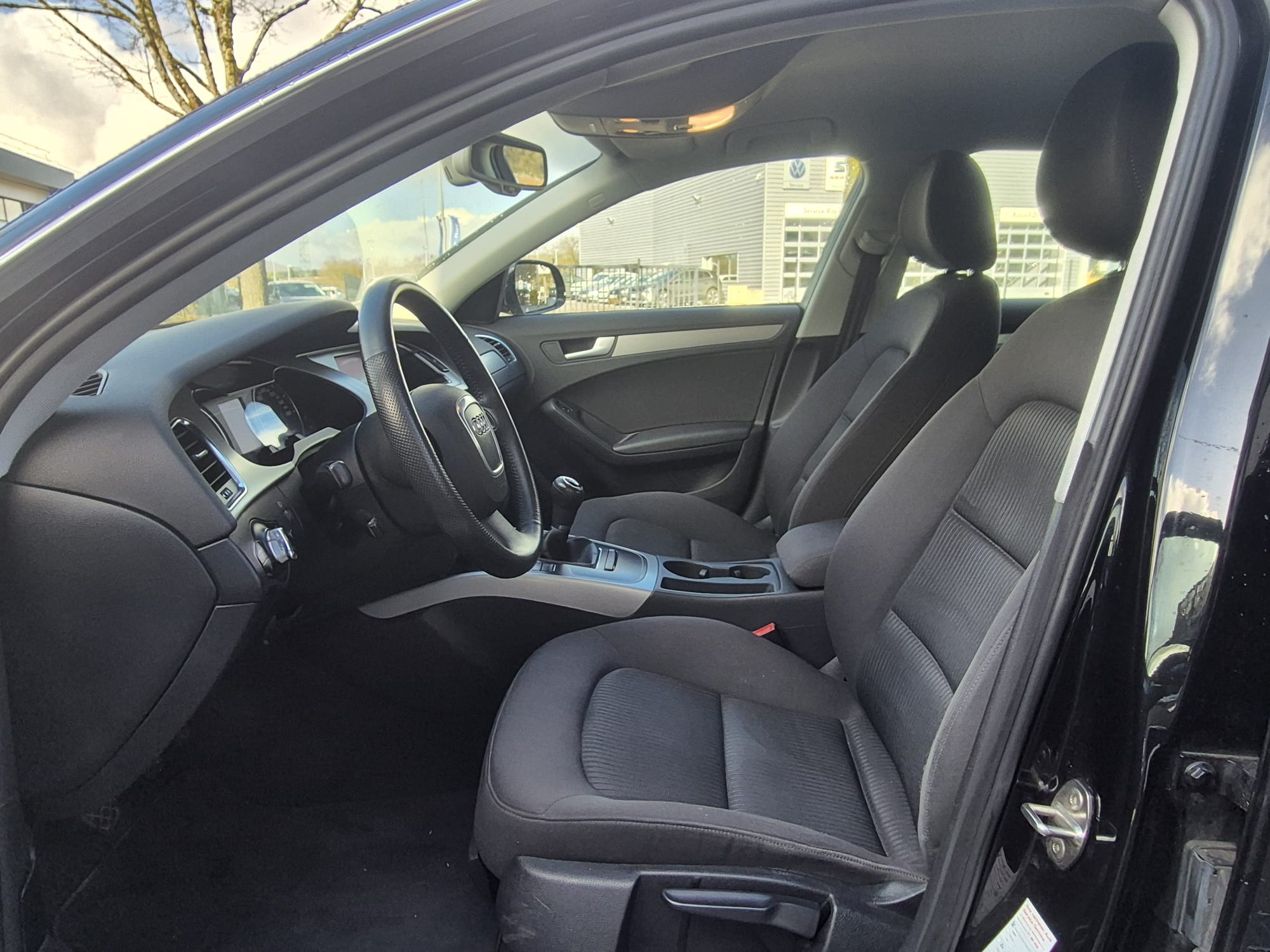 Audi A4 — 12