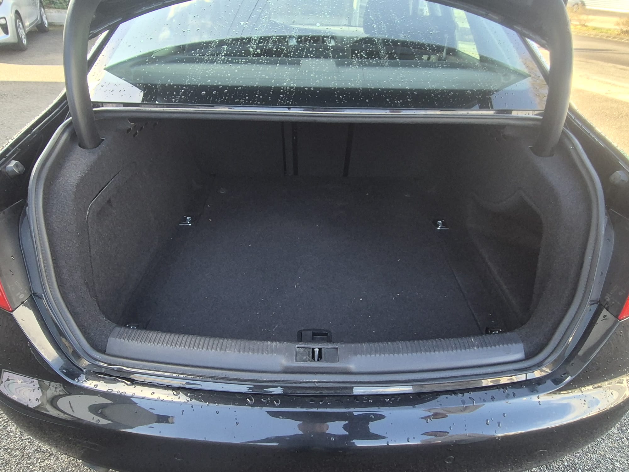 Audi A4 — 9