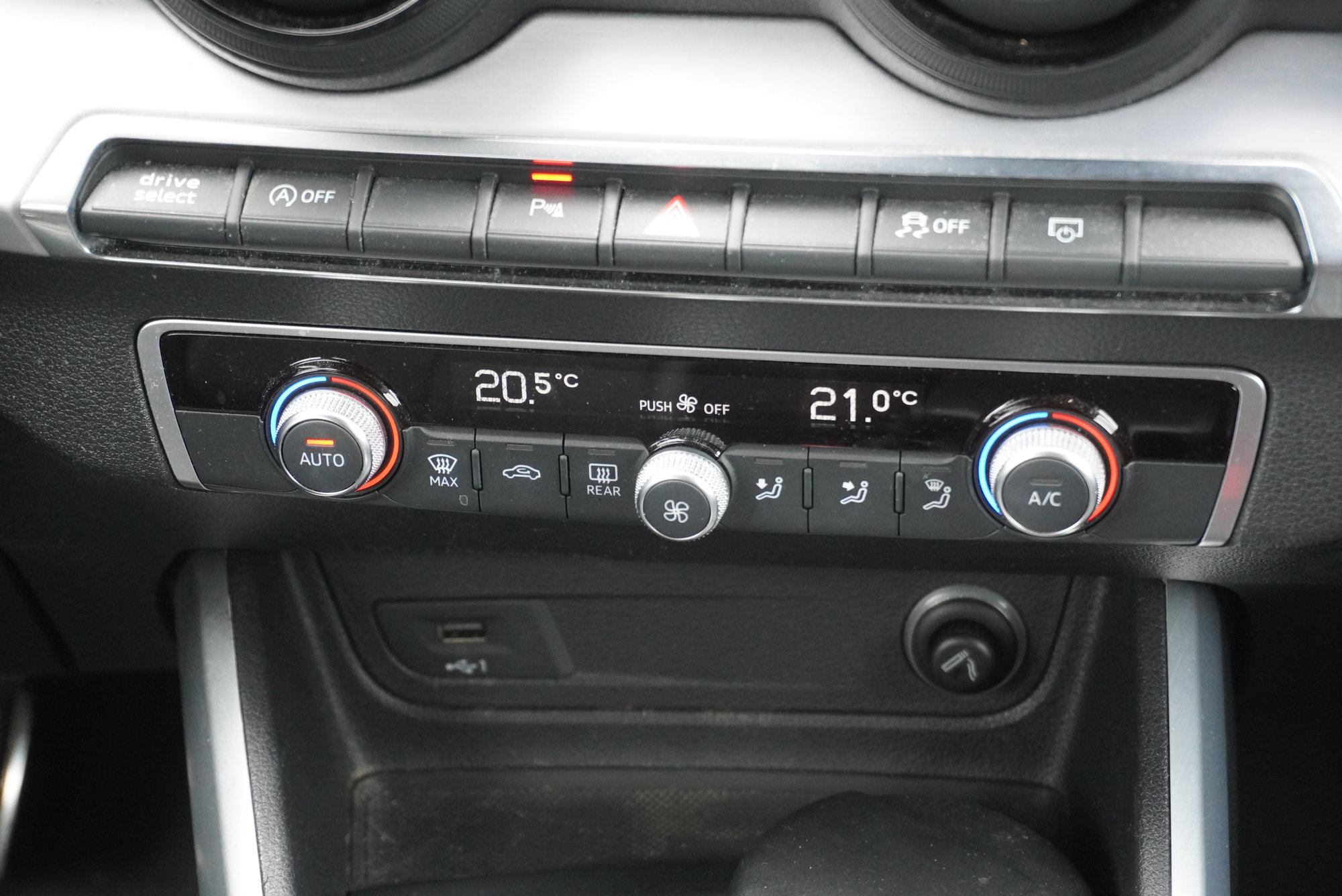 Audi Q2 — 19