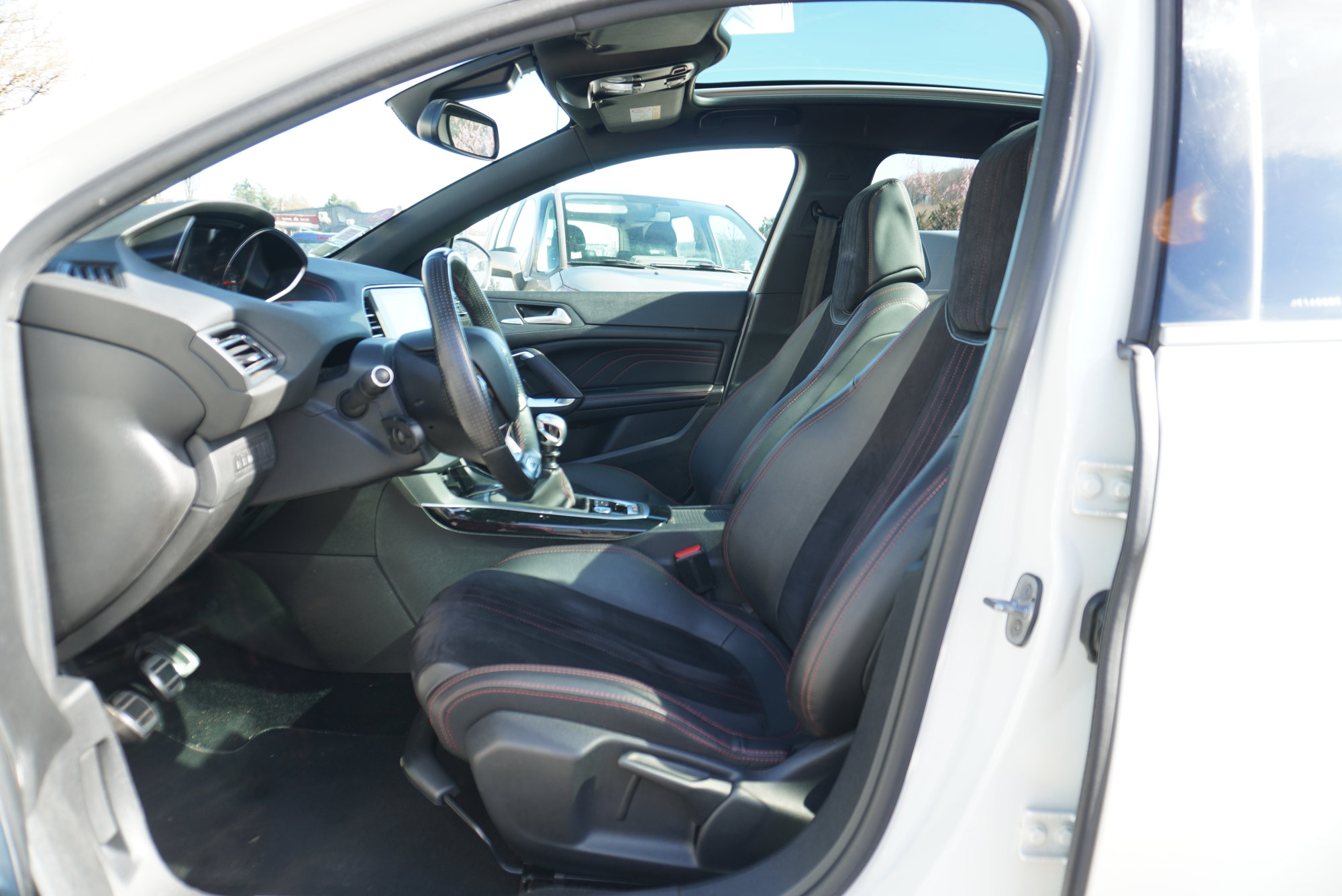 Peugeot 308 — 33