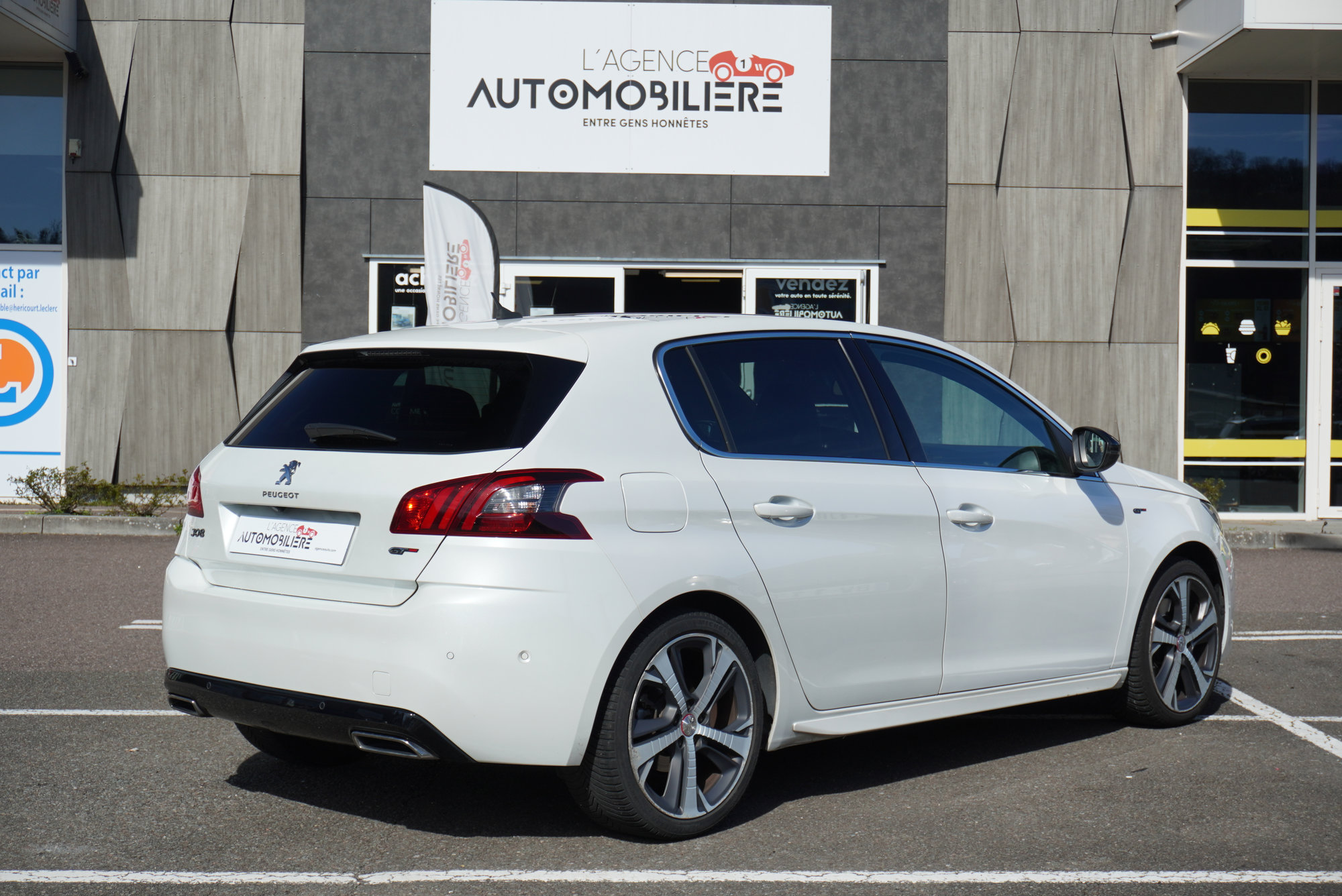 Peugeot 308 — 5