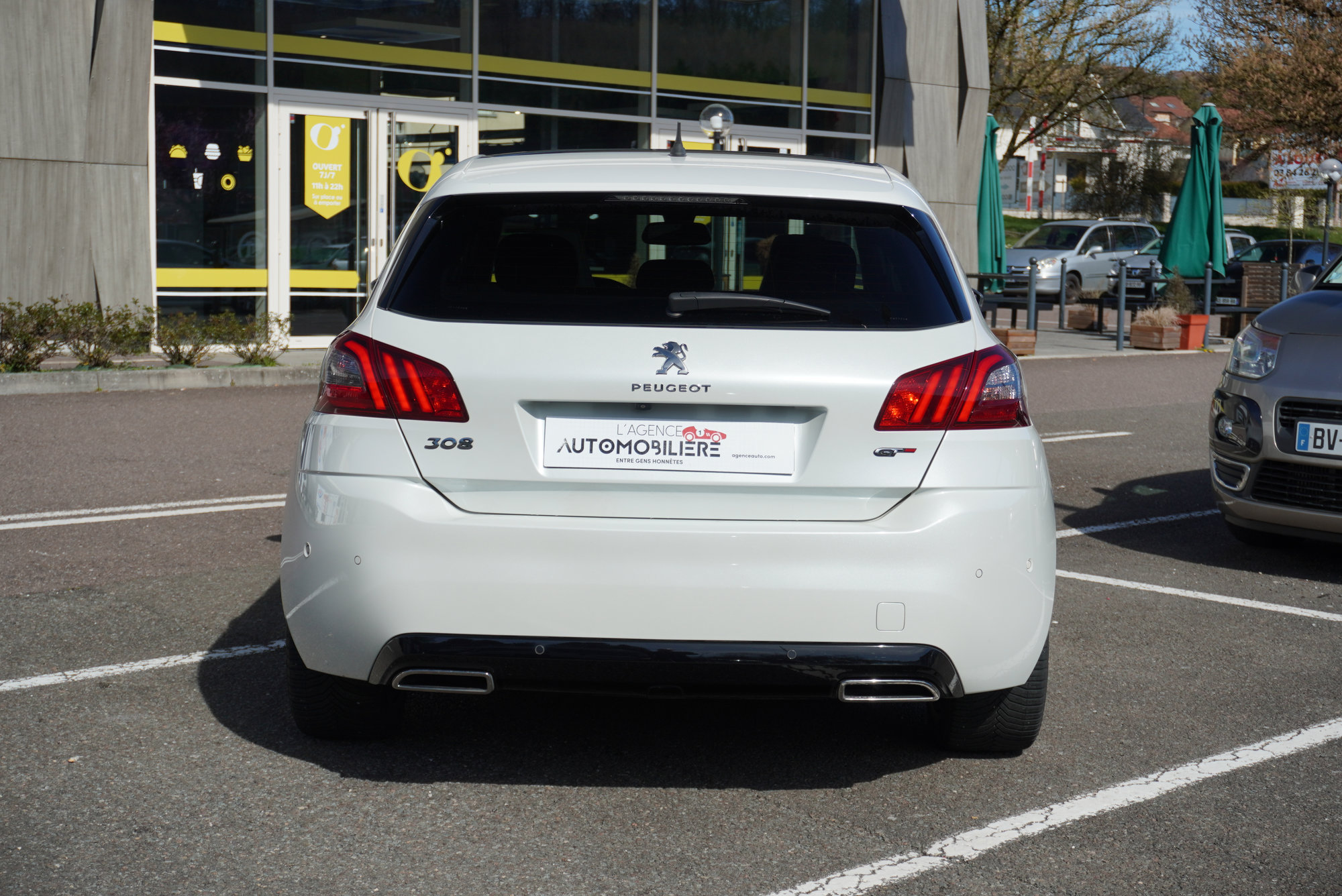 Peugeot 308 — 6