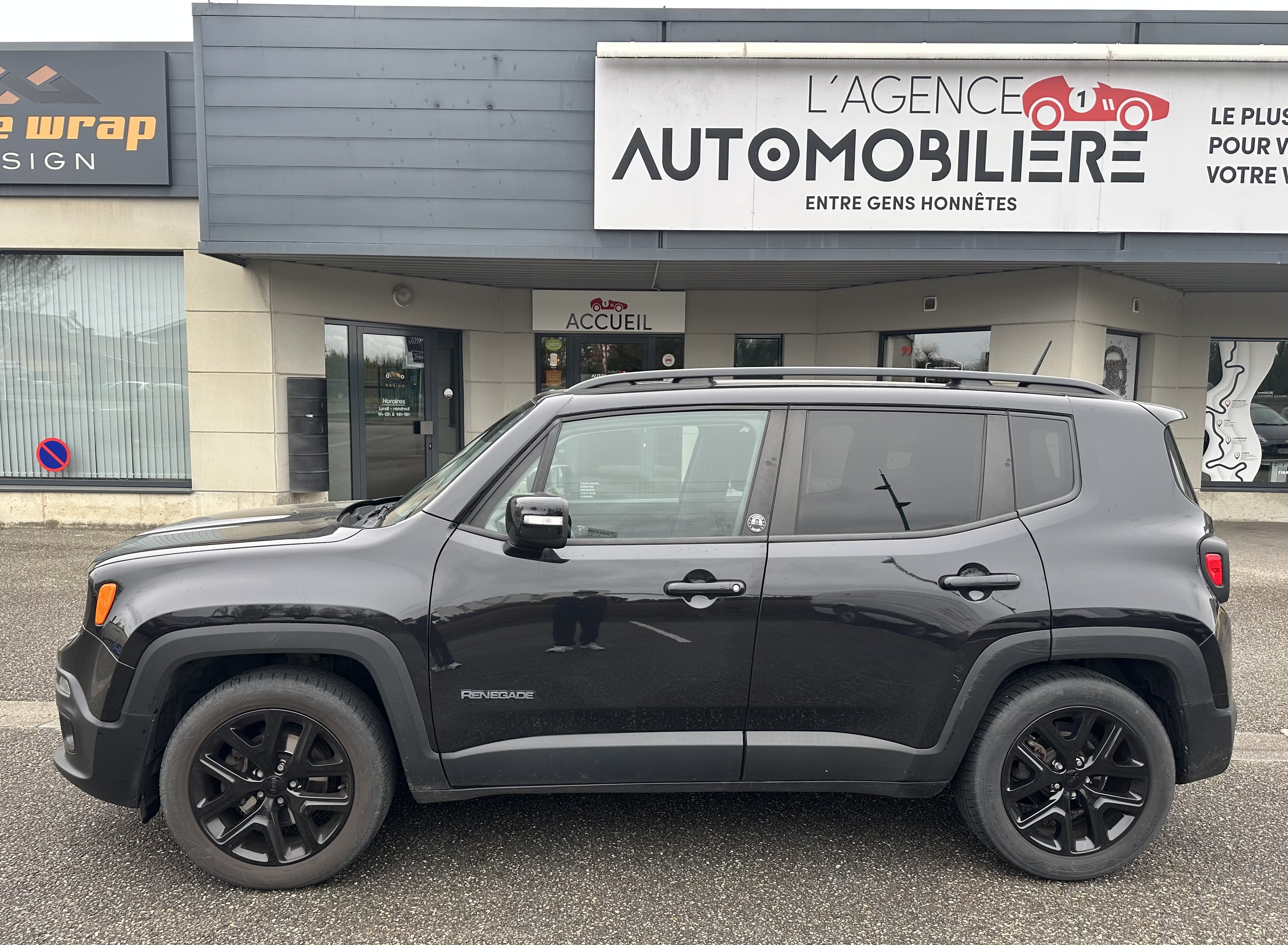 Jeep Renegade — 2
