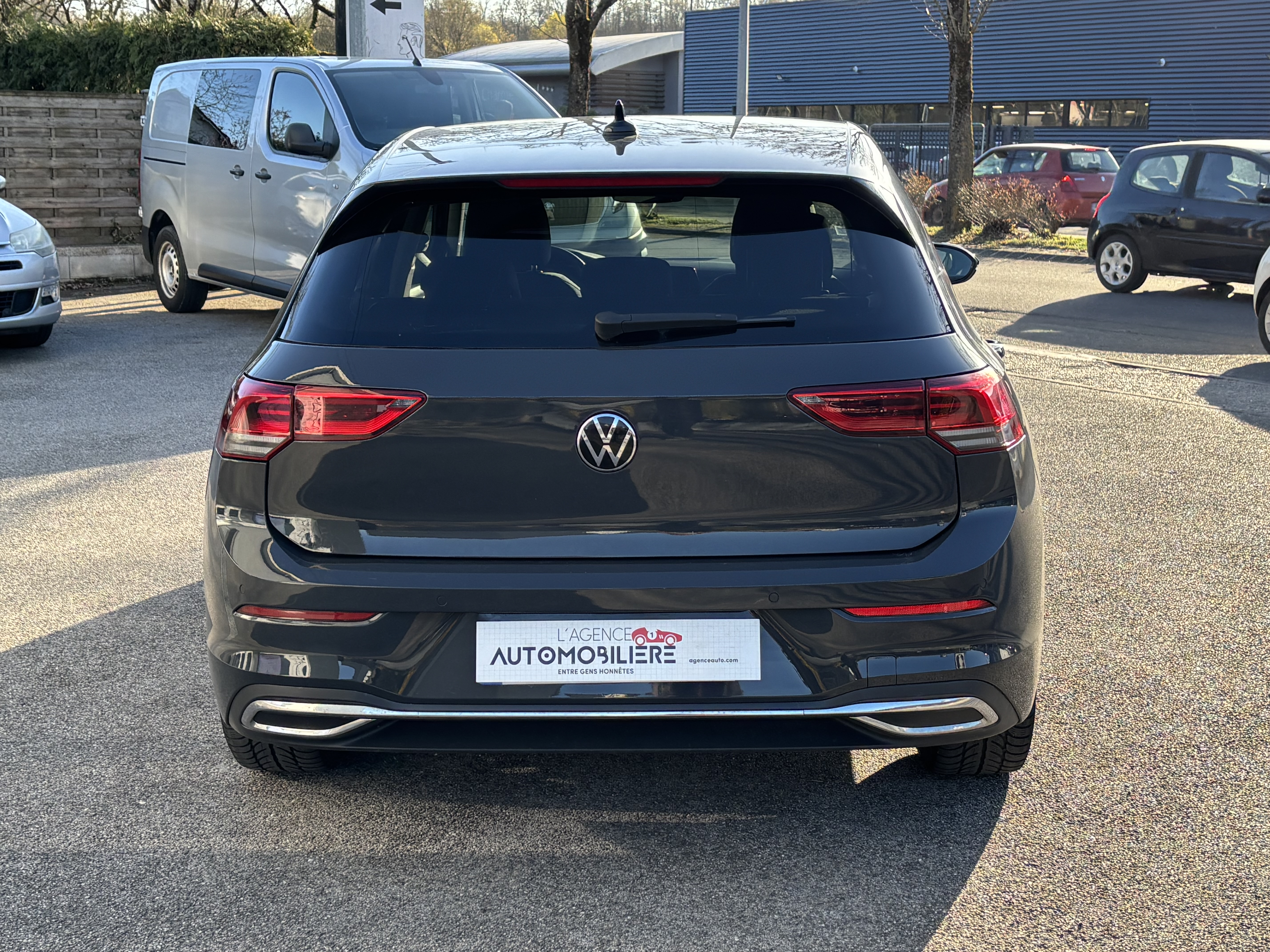 Volkswagen Golf — 10