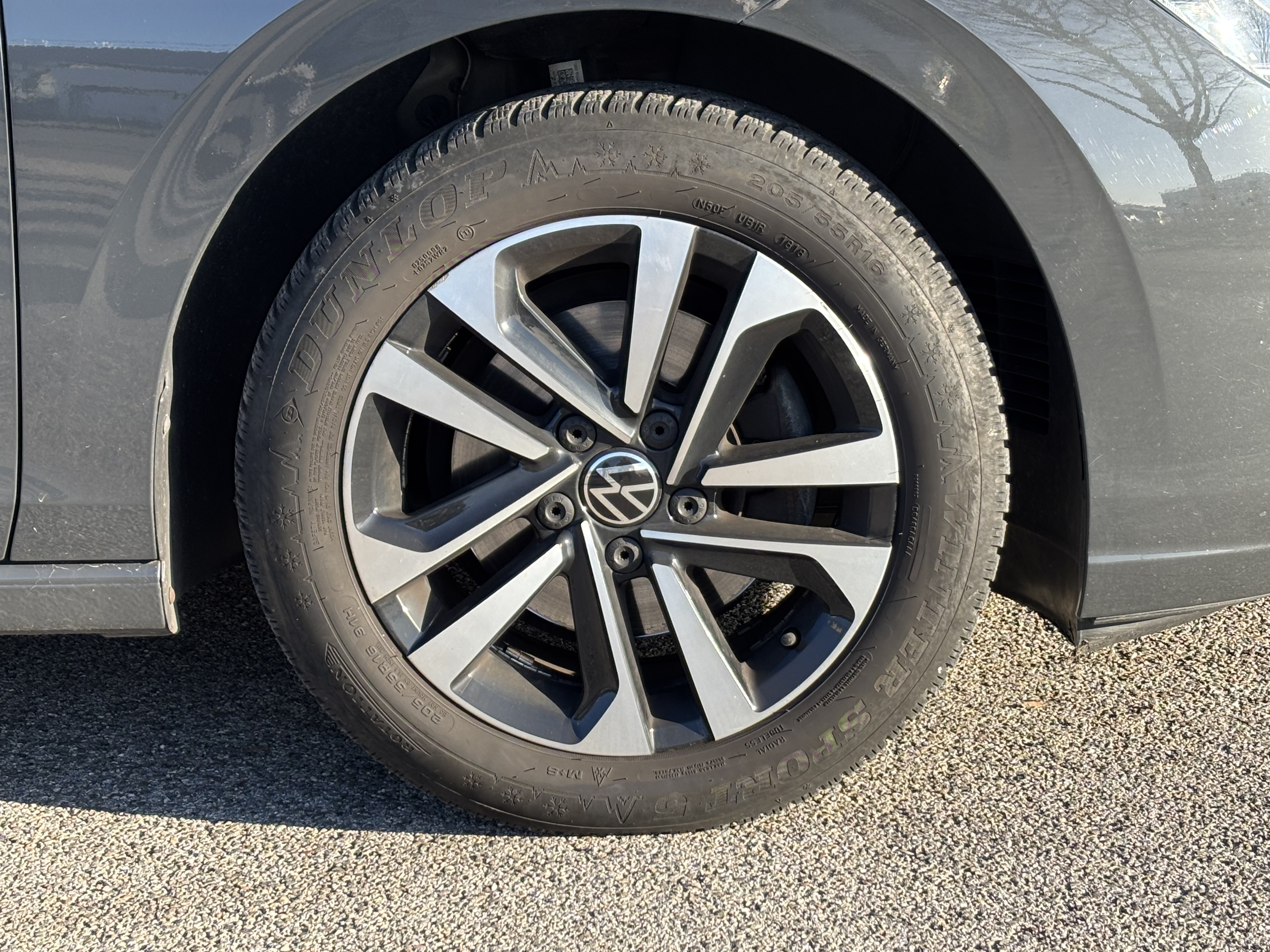 Volkswagen Golf — 12