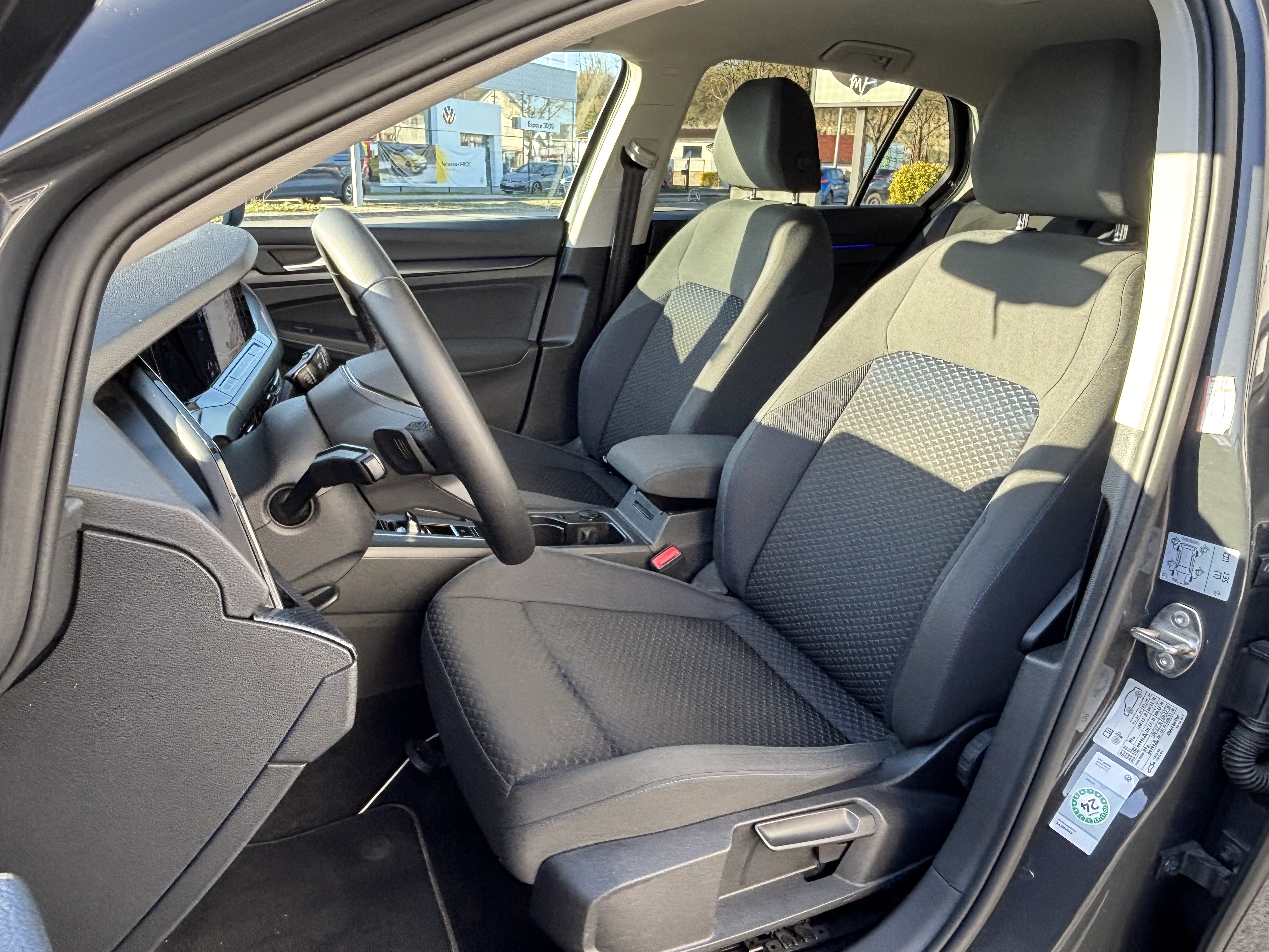 Volkswagen Golf — 15