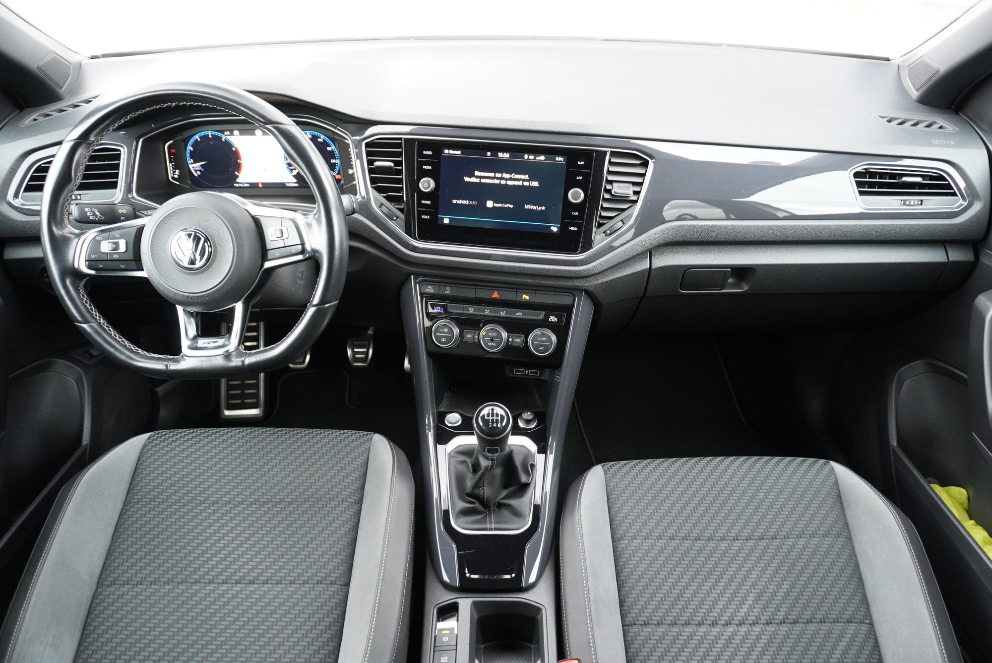 Volkswagen T-roc — 13