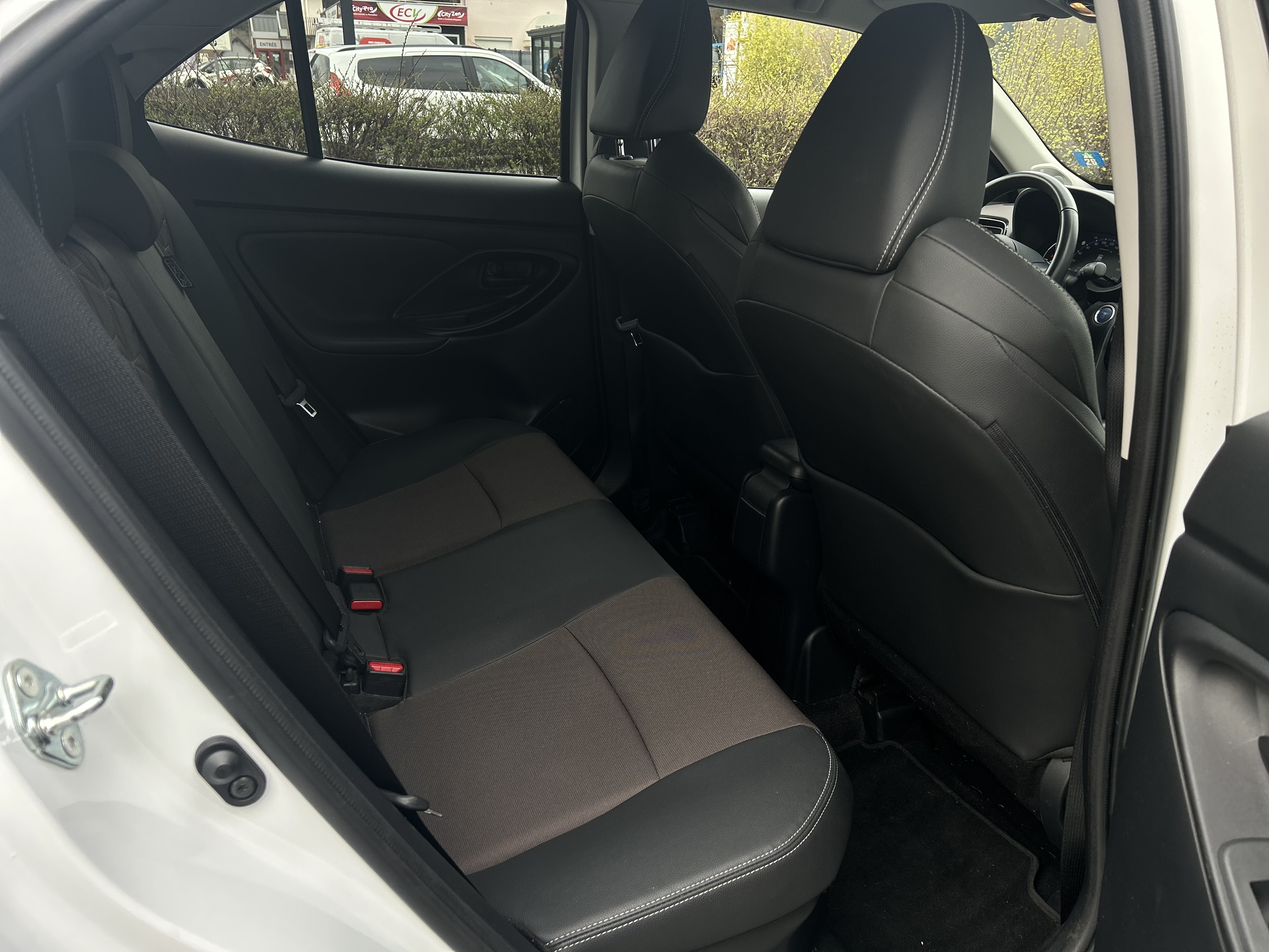 Toyota Yaris Cross — 35