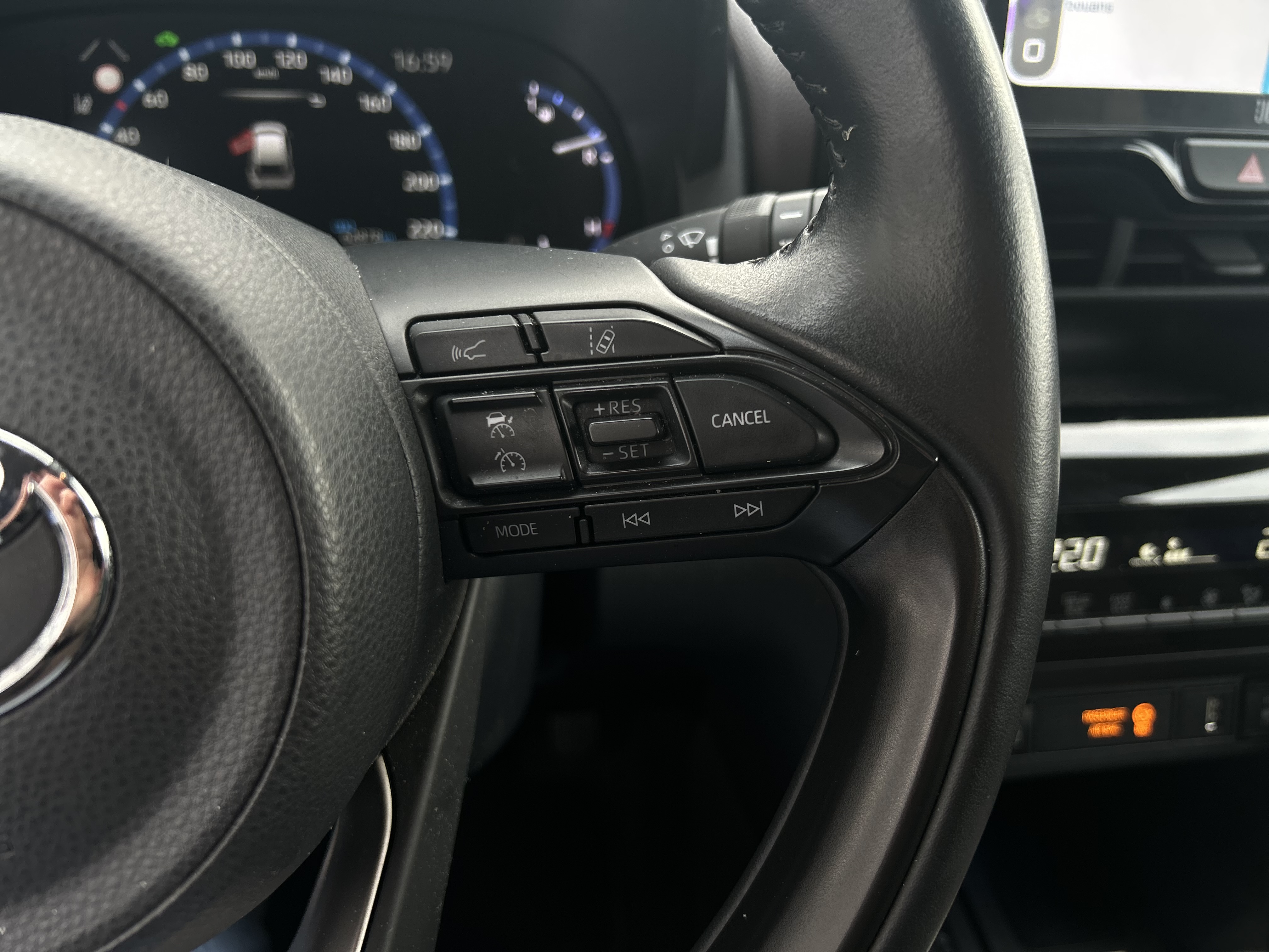 Toyota Yaris Cross — 22