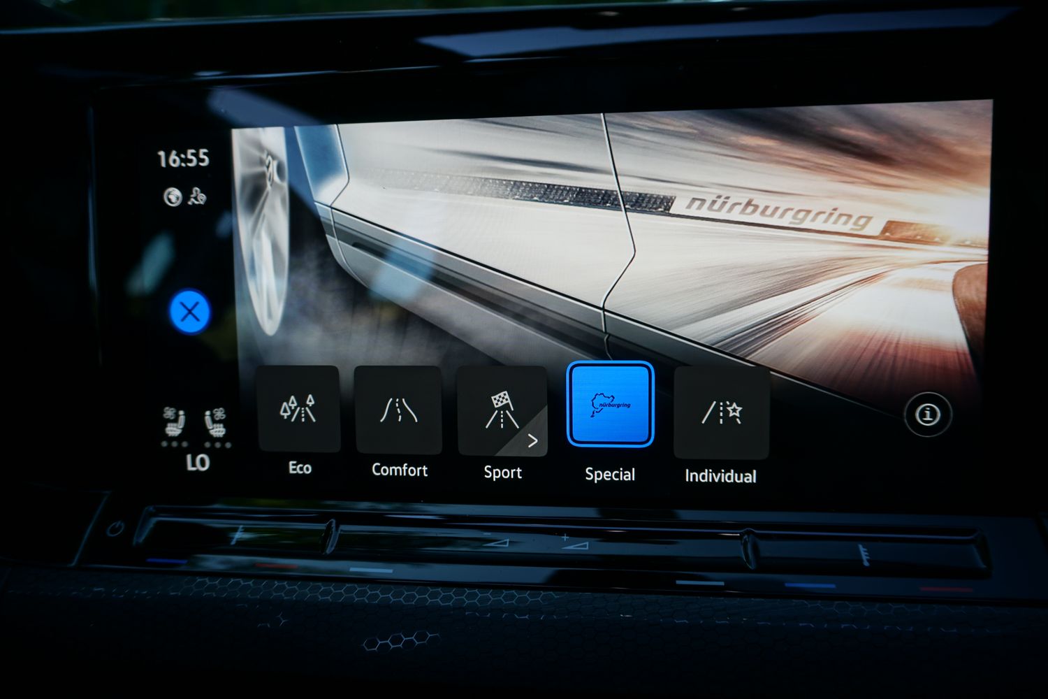 Volkswagen Golf — 20