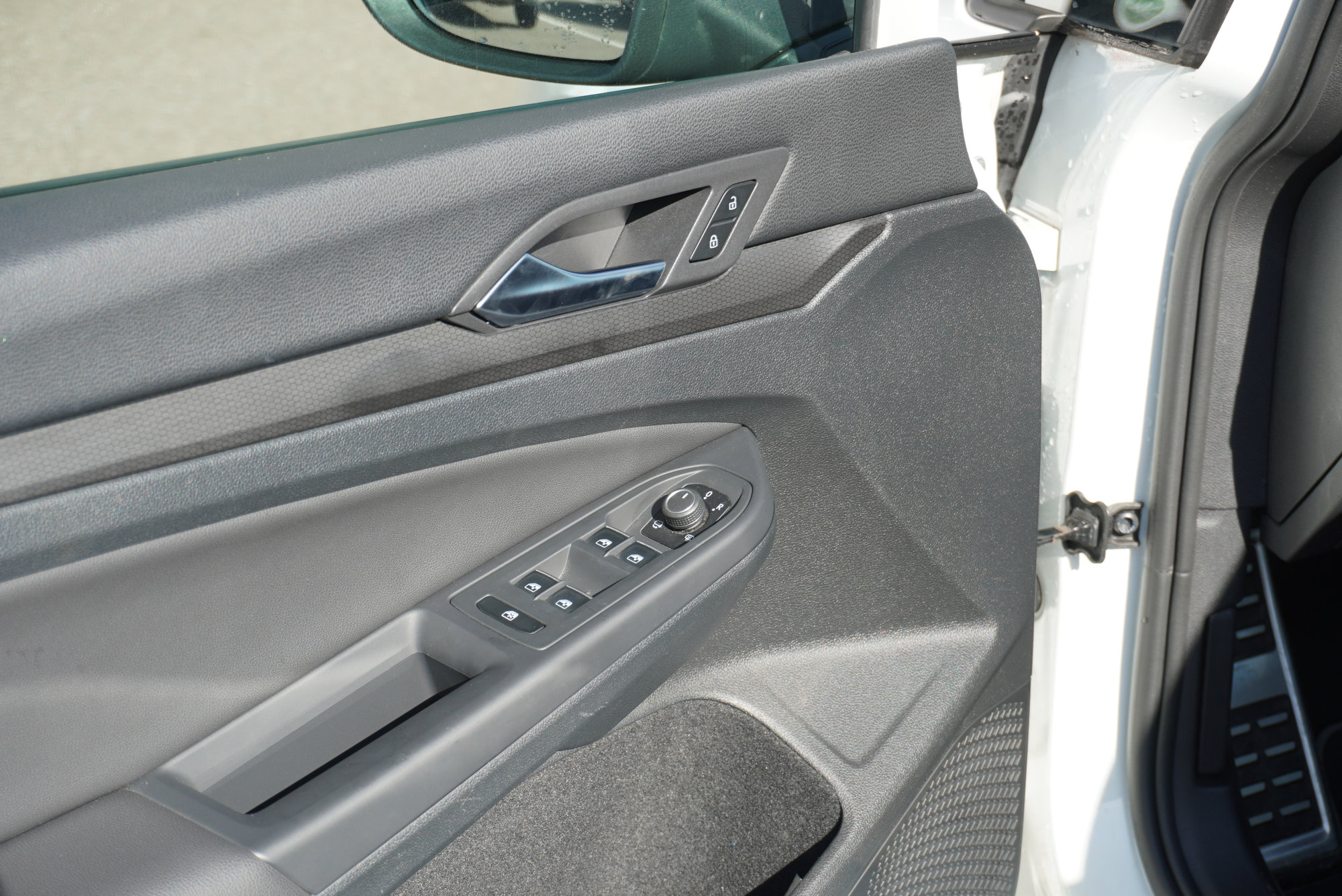 Volkswagen Golf — 29