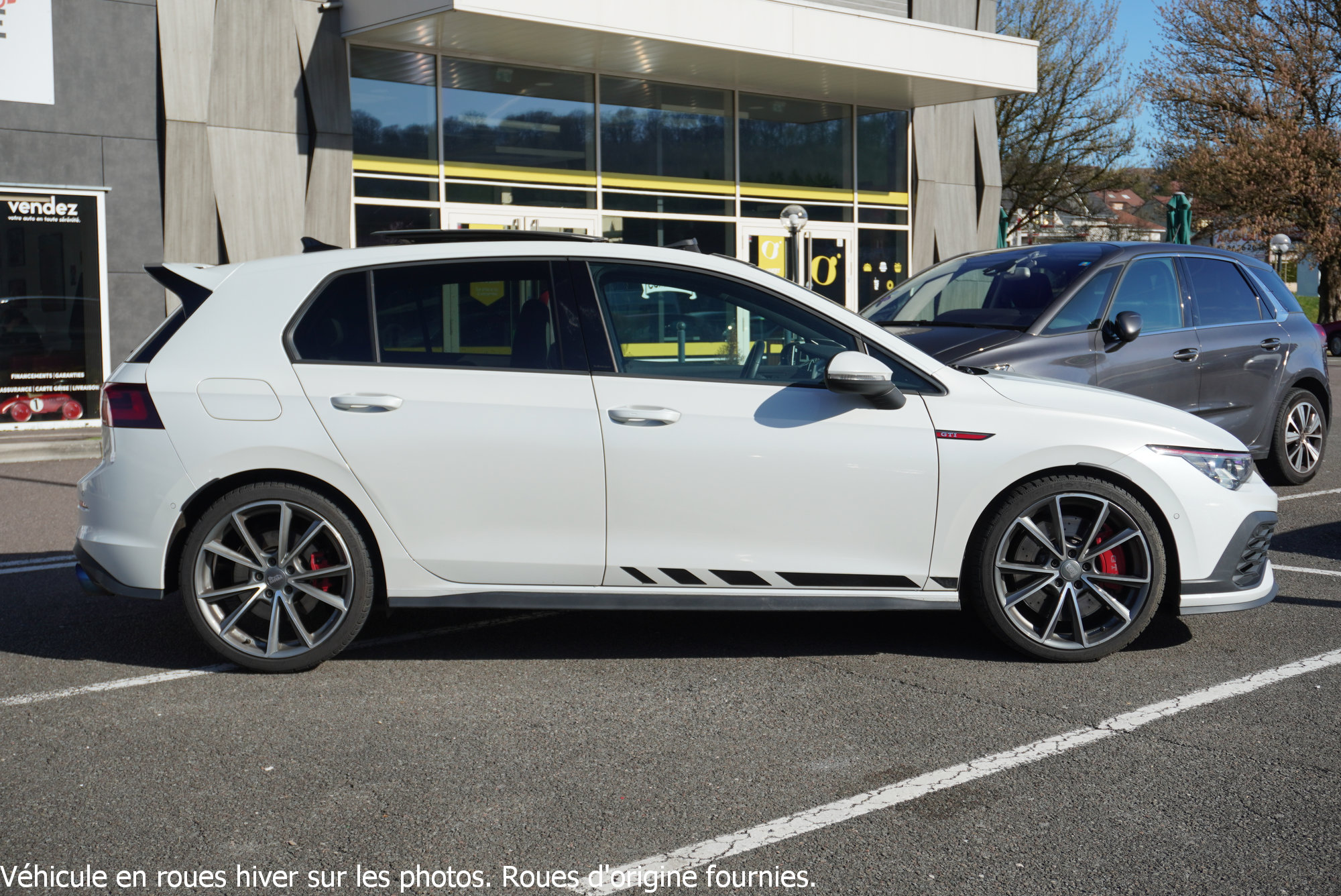 Volkswagen Golf — 5