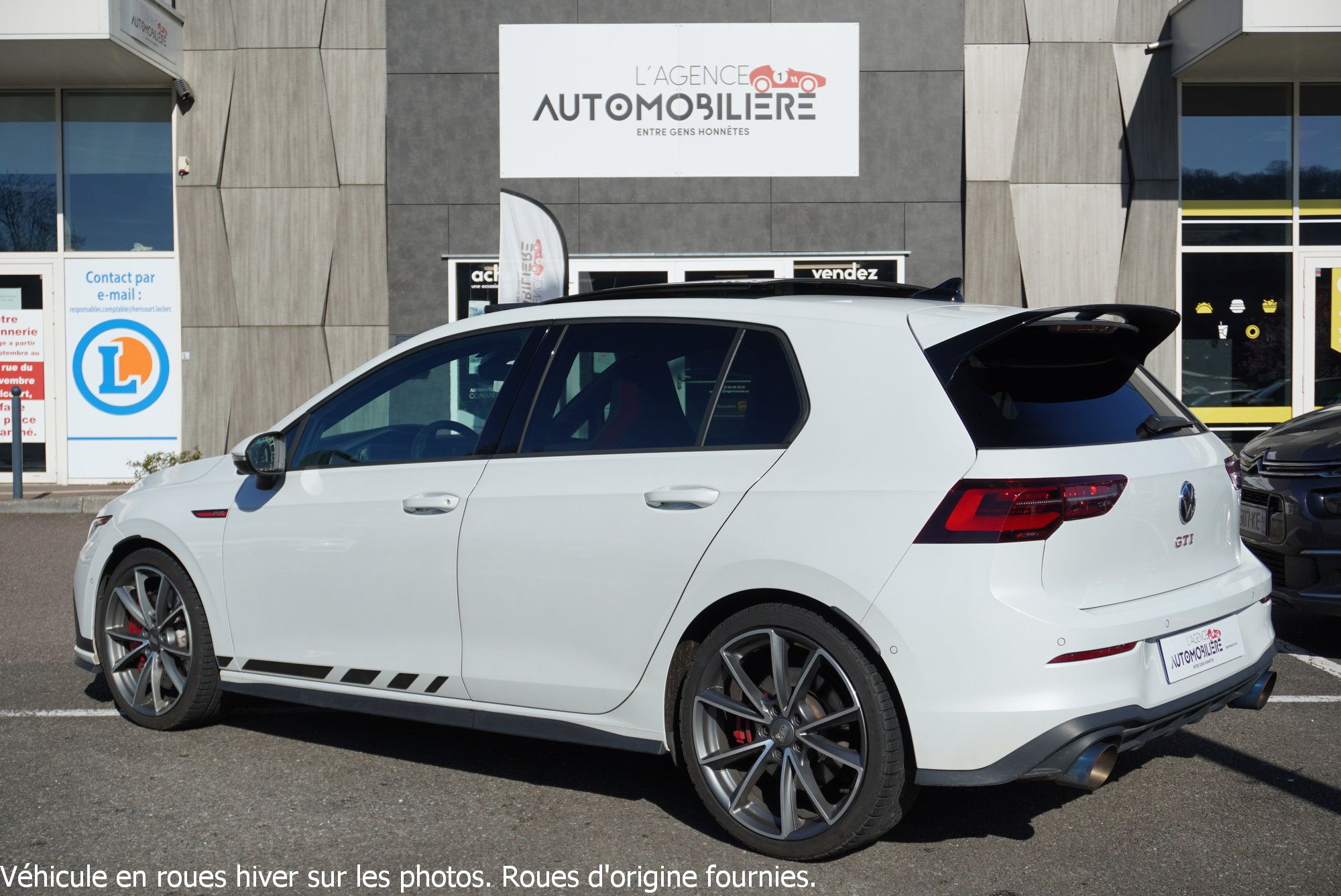 Volkswagen Golf — 8