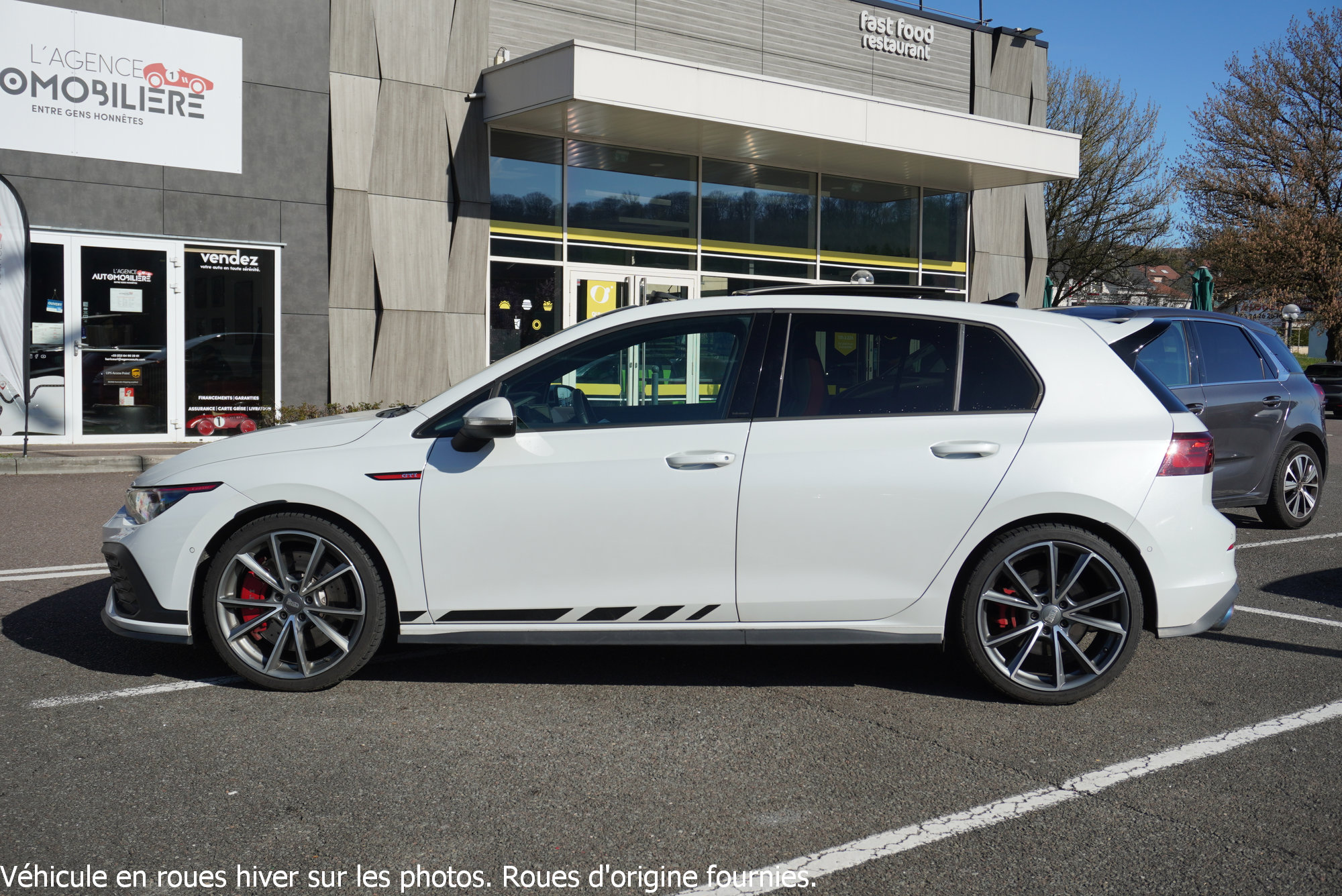 Volkswagen Golf — 9